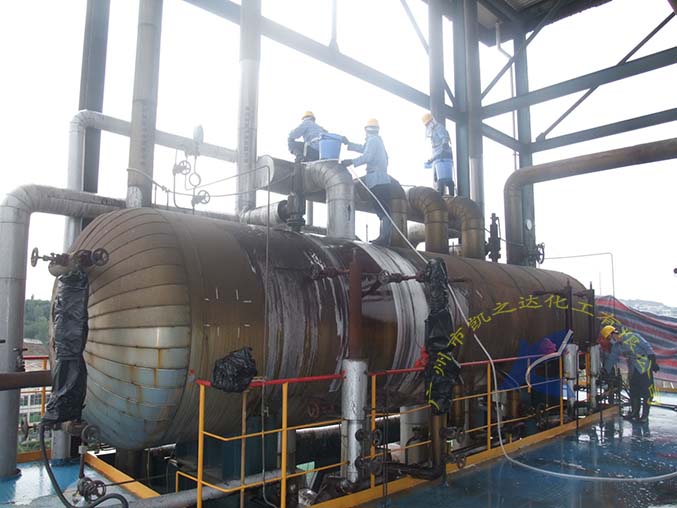 钰湖電(dian)廠鍋爐外表清(qing)洗